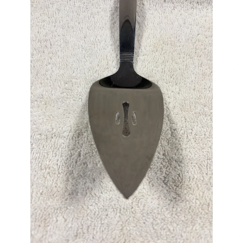 Oneida Stainless Steel Pierced Pie Cake Server Dessert Serving Utensil 10